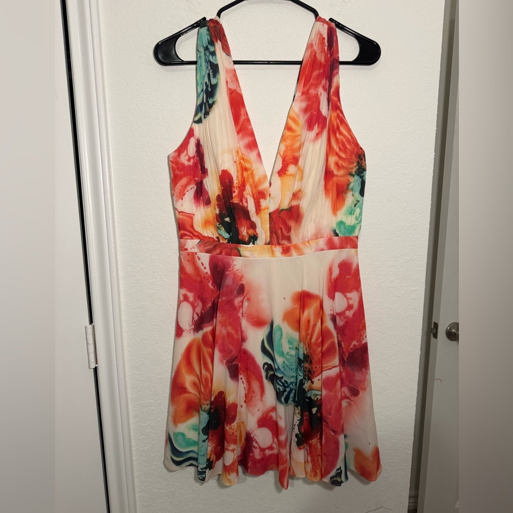 Alice + Olivia Multicolor Floral-Print V-Neck Mini Dress